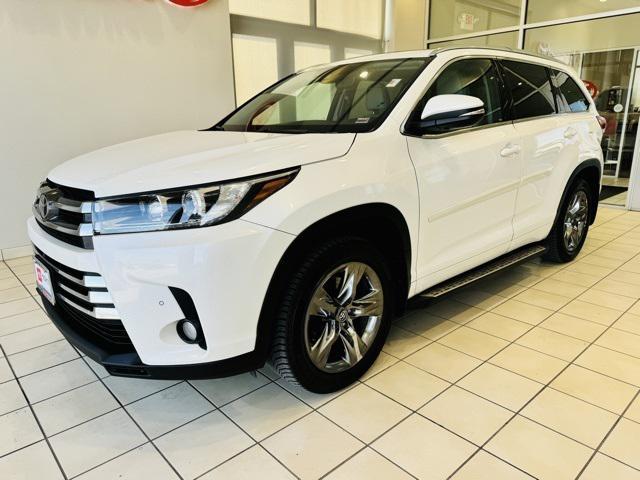 used 2018 Toyota Highlander car, priced at $24,780
