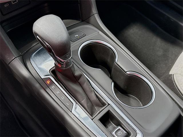 used 2023 Chevrolet Equinox car, priced at $19,350