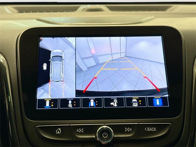 used 2023 Chevrolet Equinox car, priced at $25,900