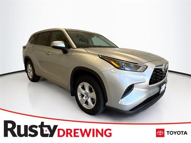 used 2023 Toyota Highlander car, priced at $40,394