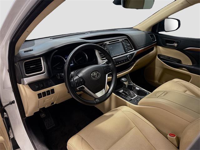 used 2017 Toyota Highlander car, priced at $18,809