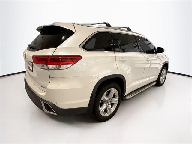 used 2017 Toyota Highlander car, priced at $18,809