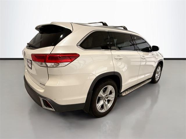 used 2017 Toyota Highlander car, priced at $19,739
