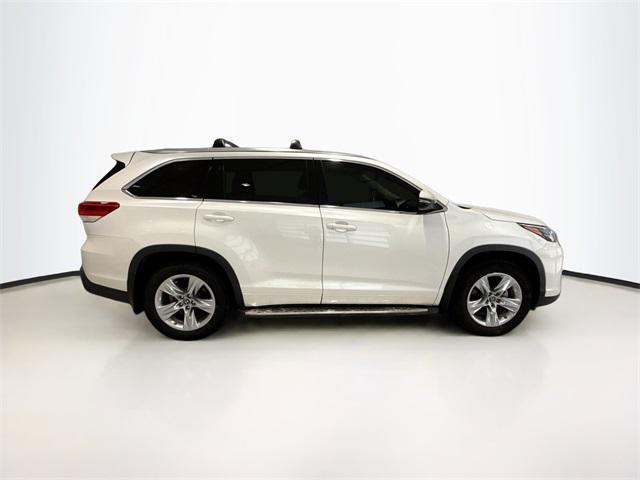 used 2017 Toyota Highlander car, priced at $18,809