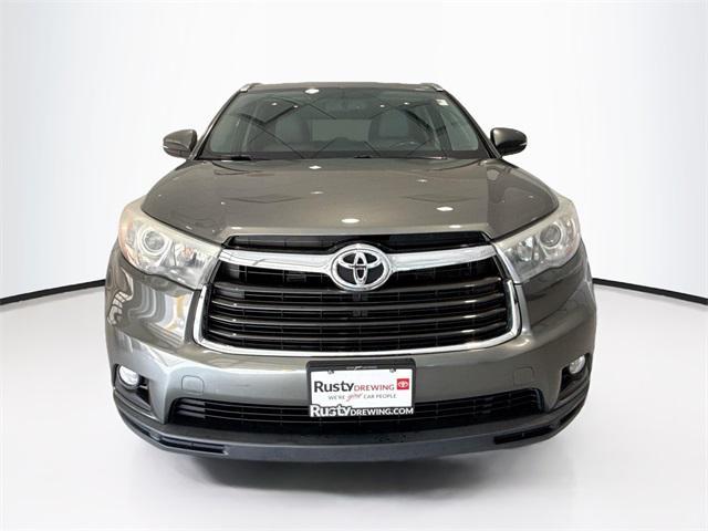 used 2015 Toyota Highlander car, priced at $18,903
