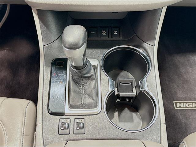used 2015 Toyota Highlander car, priced at $18,903
