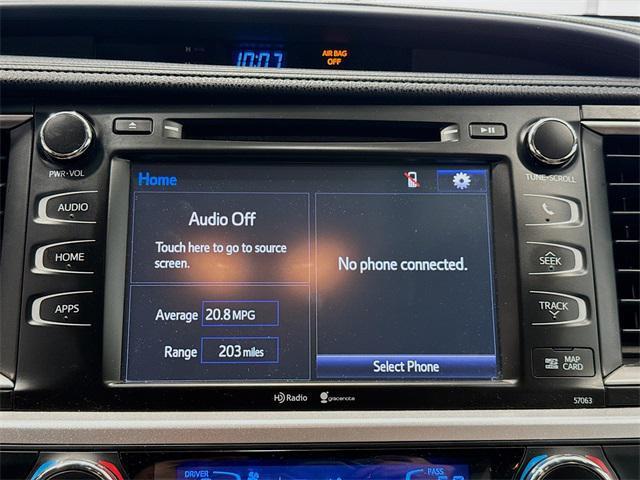 used 2015 Toyota Highlander car, priced at $18,903