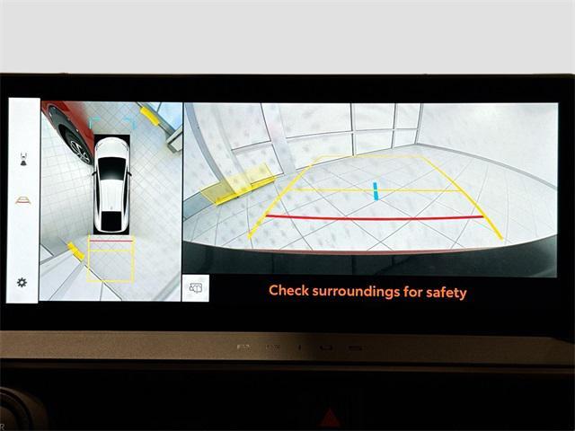 new 2026 Toyota Prius Plug-In Hybrid car, priced at $45,633