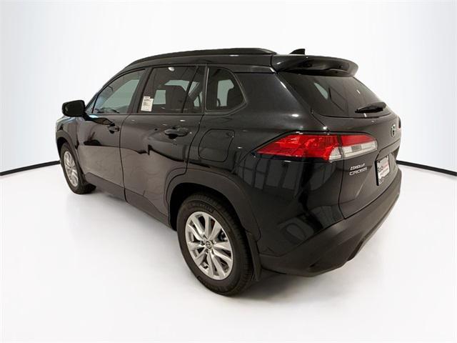 new 2025 Toyota Corolla Cross car, priced at $31,198