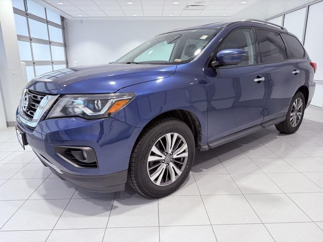 used 2020 Nissan Pathfinder car, priced at $16,626