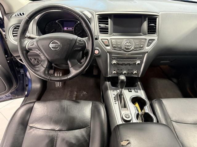 used 2020 Nissan Pathfinder car, priced at $16,626