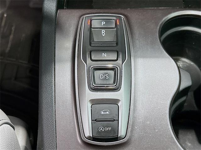 used 2022 Honda Passport car, priced at $25,328