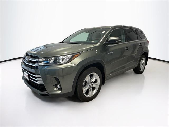 used 2019 Toyota Highlander Hybrid car, priced at $32,432
