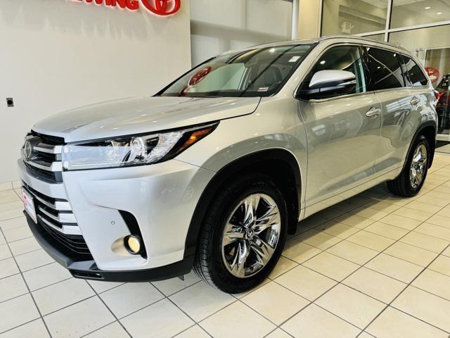 used 2018 Toyota Highlander car, priced at $29,980