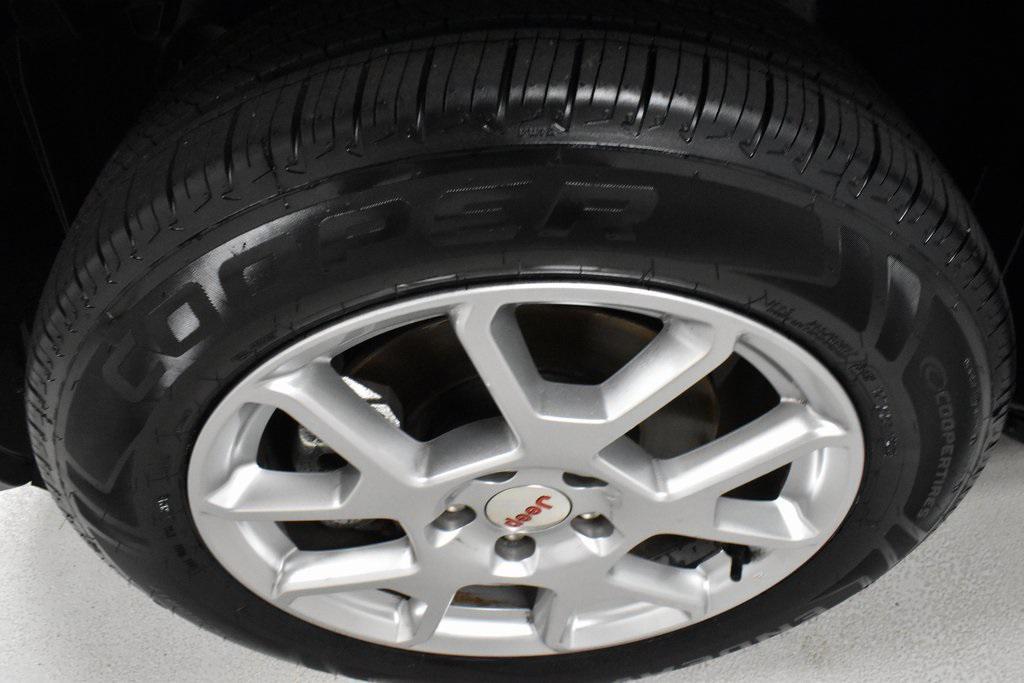 used 2022 Jeep Renegade car, priced at $22,619