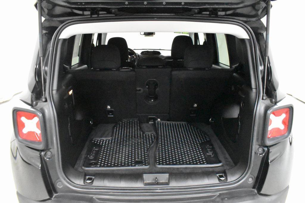 used 2022 Jeep Renegade car, priced at $22,619