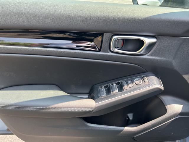 new 2025 Honda Civic Hybrid car, priced at $32,860