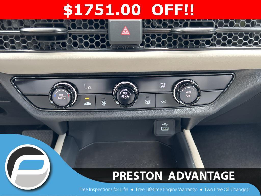 used 2025 Honda HR-V car, priced at $26,999
