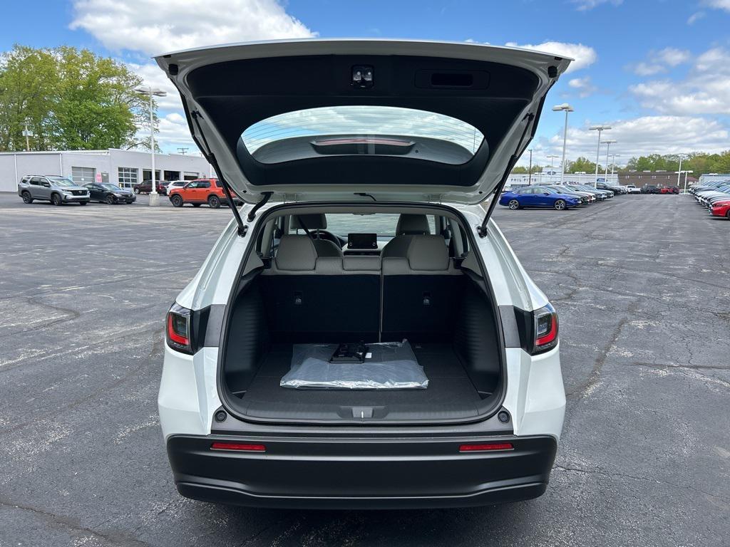 new 2025 Honda HR-V car, priced at $27,599