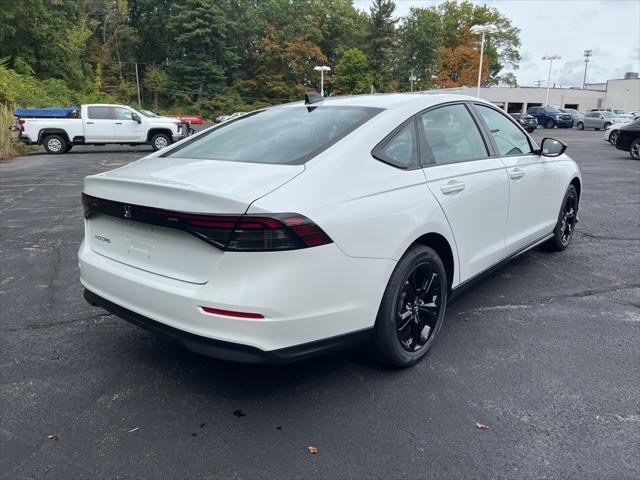 new 2025 Honda Accord car, priced at $31,321