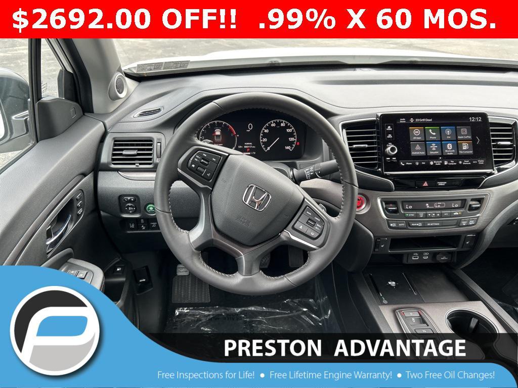 new 2025 Honda Ridgeline car, priced at $42,193