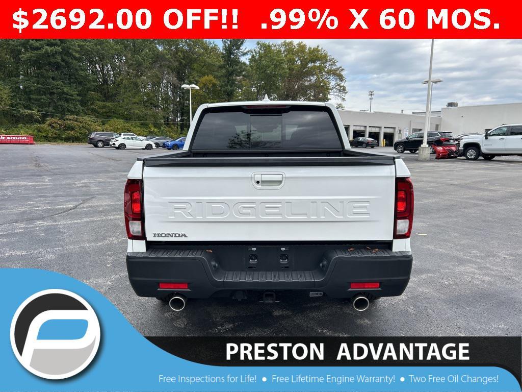 new 2025 Honda Ridgeline car, priced at $42,193