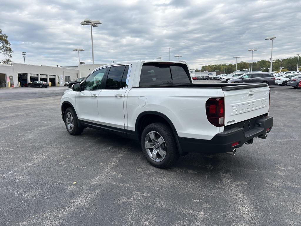 new 2025 Honda Ridgeline car