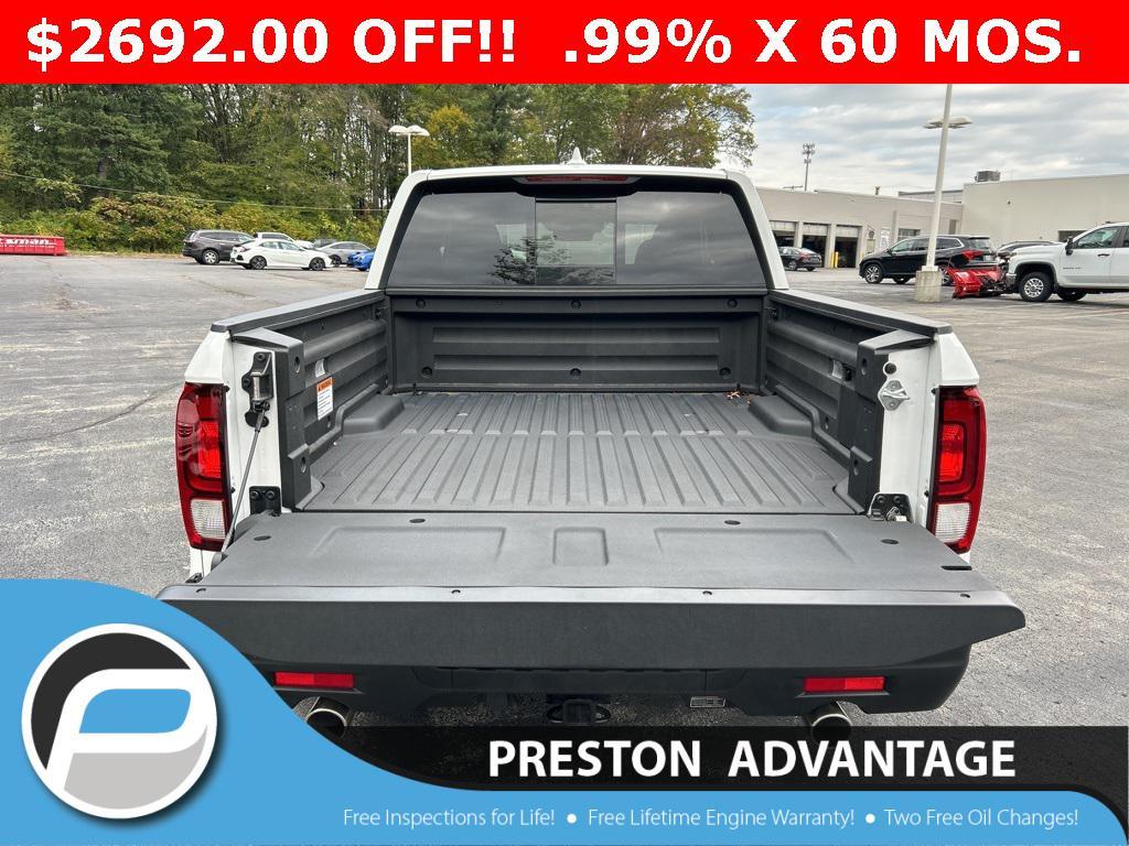 new 2025 Honda Ridgeline car, priced at $42,193