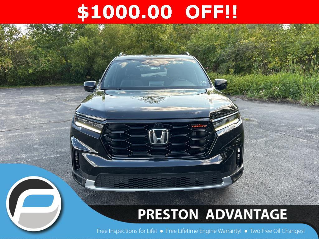 new 2025 Honda Pilot car, priced at $49,895