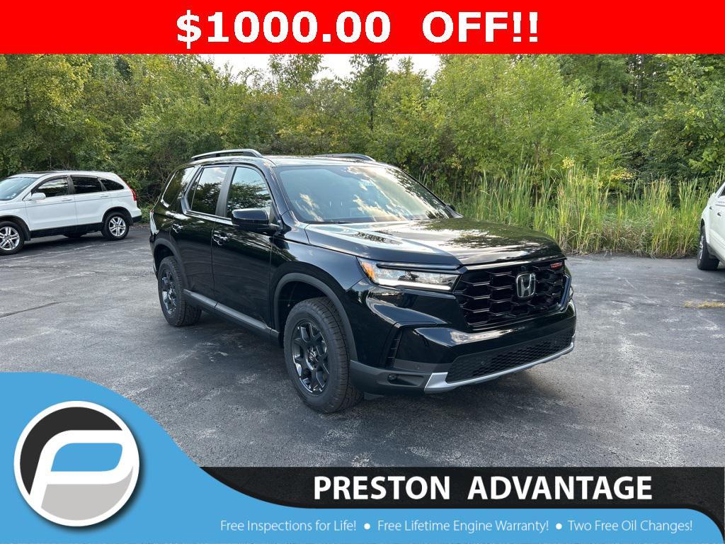 new 2025 Honda Pilot car, priced at $49,895
