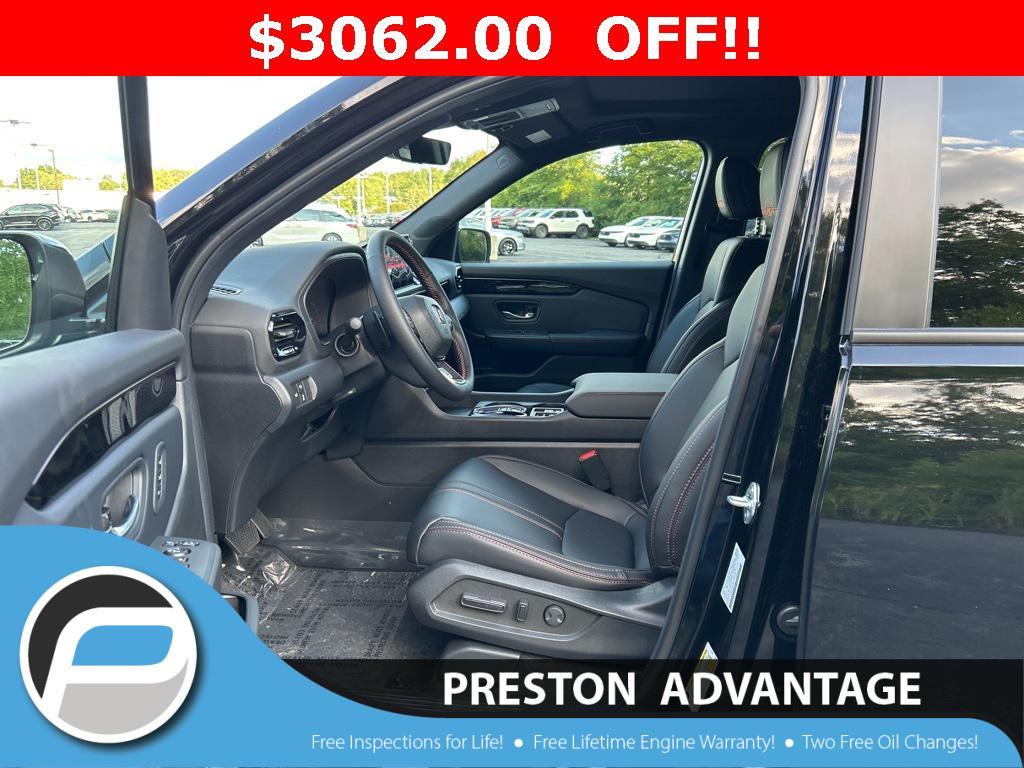 new 2025 Honda Pilot car, priced at $47,833