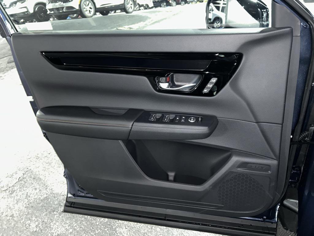 new 2026 Honda CR-V Hybrid car, priced at $40,659