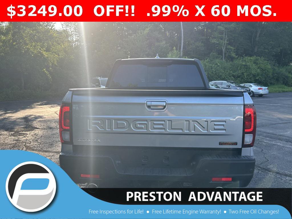new 2025 Honda Ridgeline car, priced at $45,481