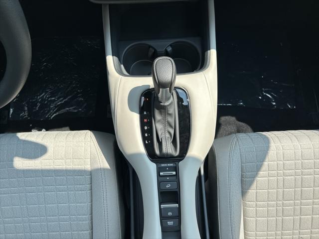 new 2025 Honda HR-V car, priced at $27,599