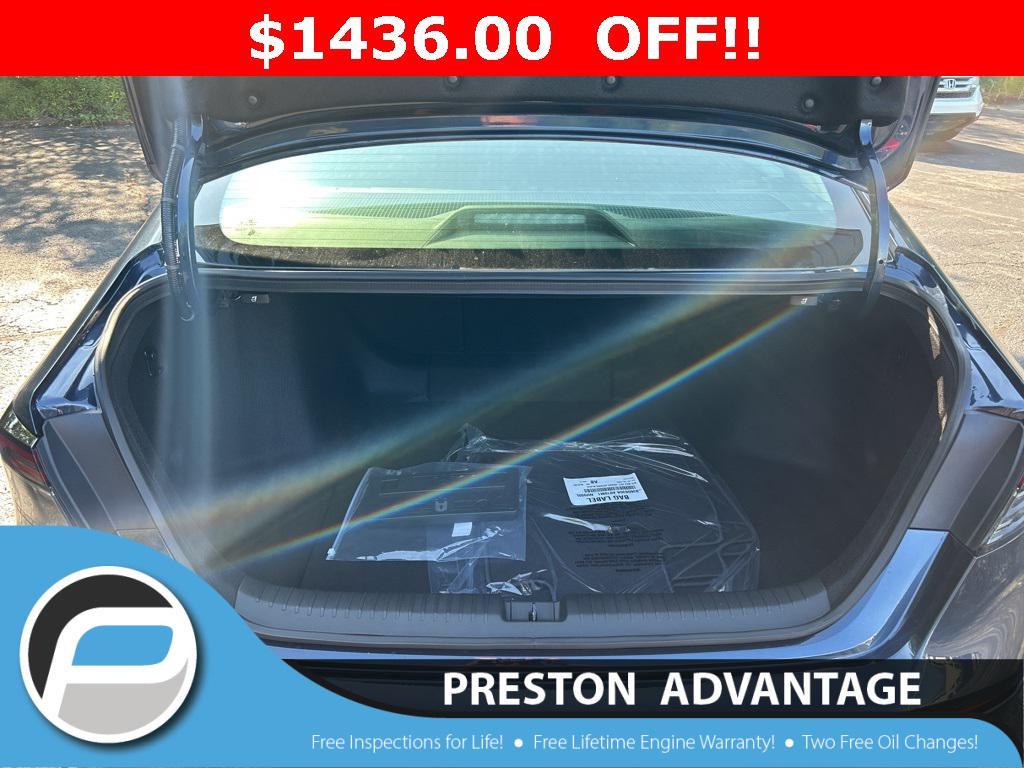 new 2025 Honda Accord car, priced at $30,274
