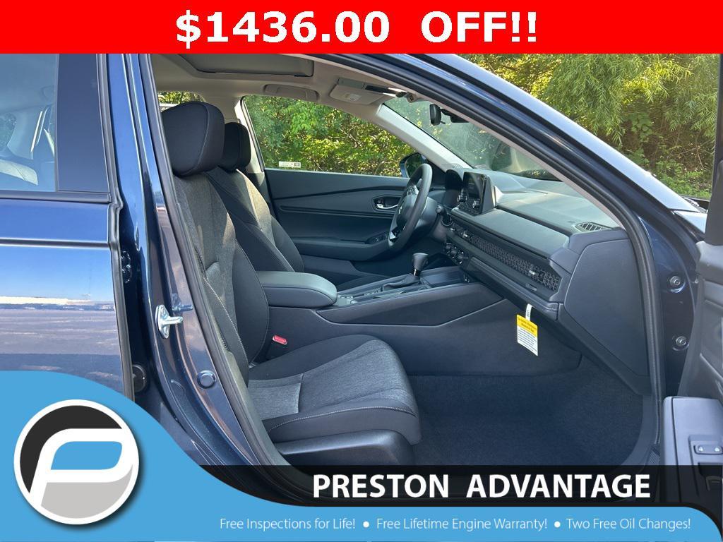 new 2025 Honda Accord car, priced at $30,274