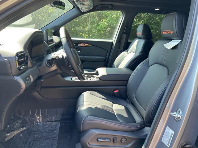 new 2025 Honda Pilot car