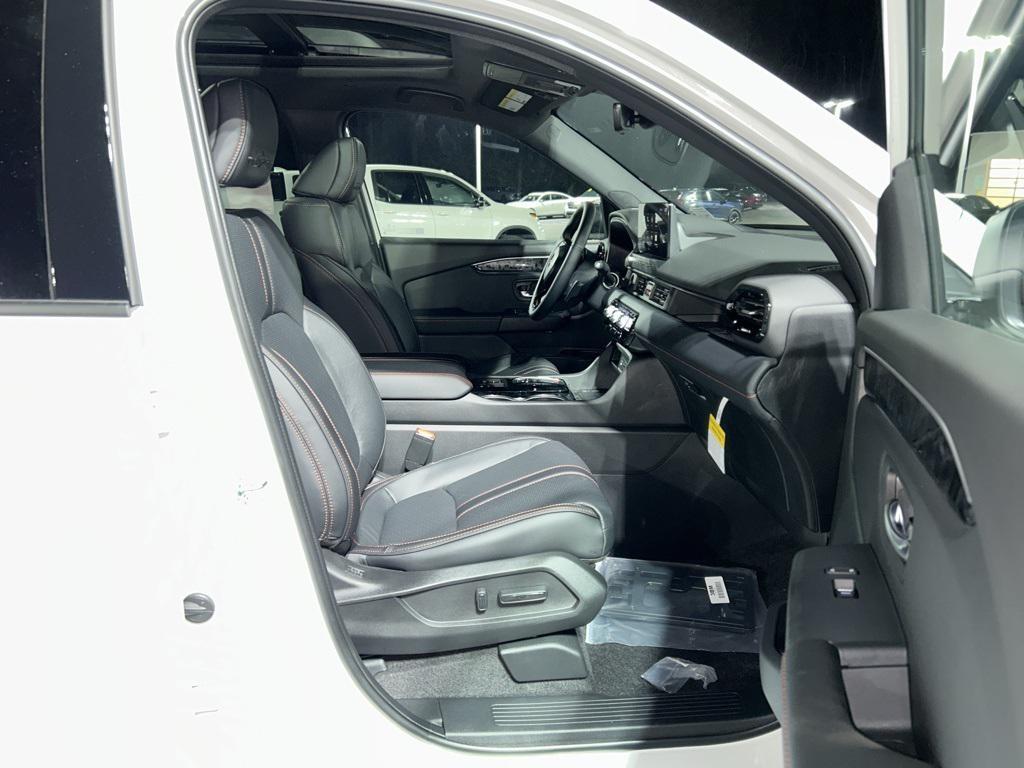 new 2026 Honda Passport car, priced at $50,336