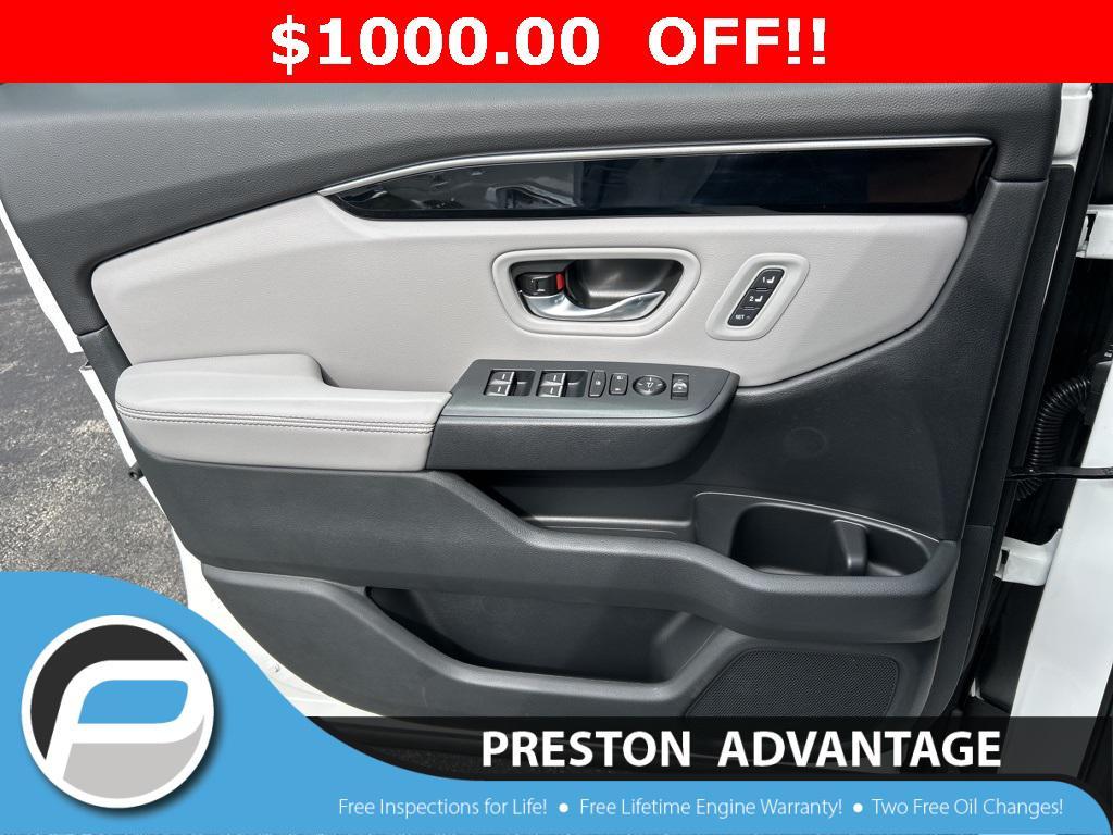 new 2025 Honda Pilot car, priced at $50,505