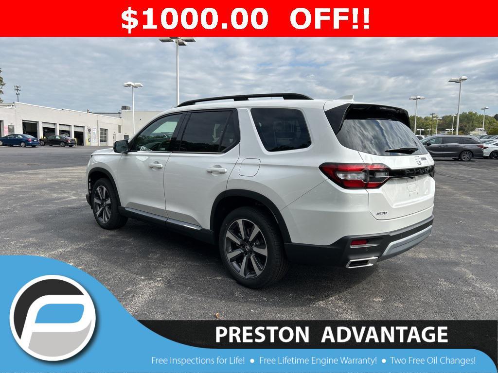 new 2025 Honda Pilot car, priced at $50,505