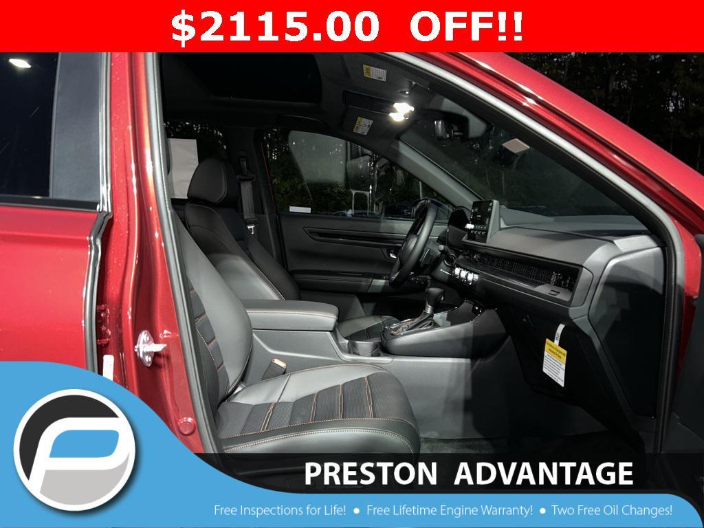 new 2026 Honda CR-V Hybrid car, priced at $40,015