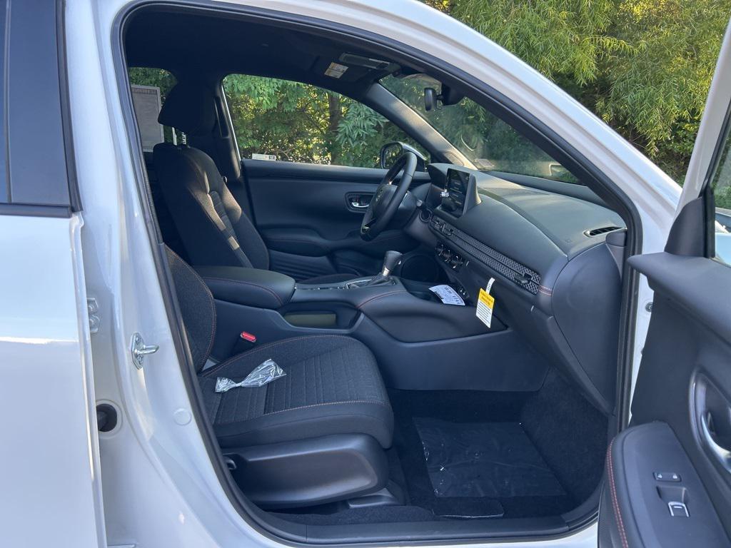 new 2026 Honda HR-V car, priced at $29,943