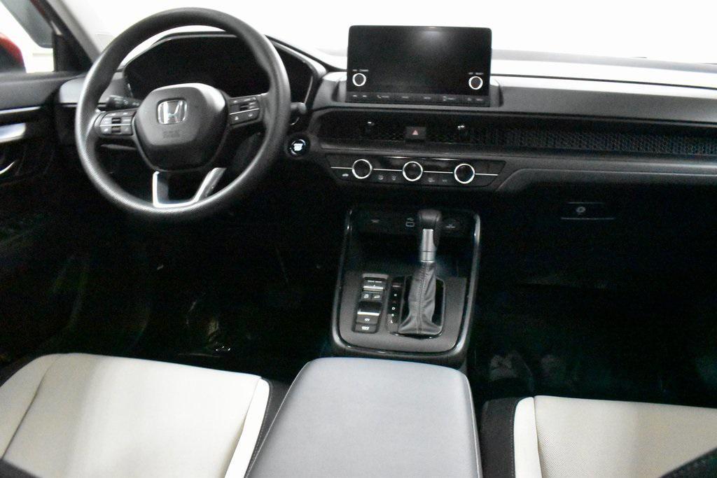used 2025 Honda CR-V car, priced at $32,233