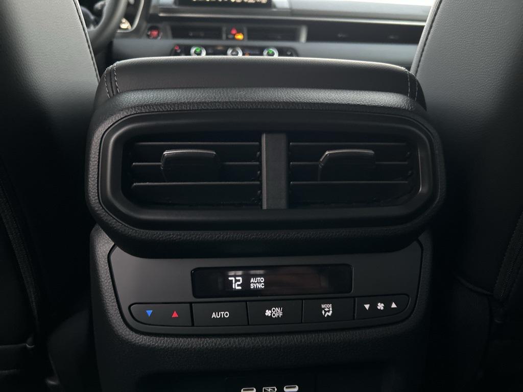 new 2025 Honda Pilot car