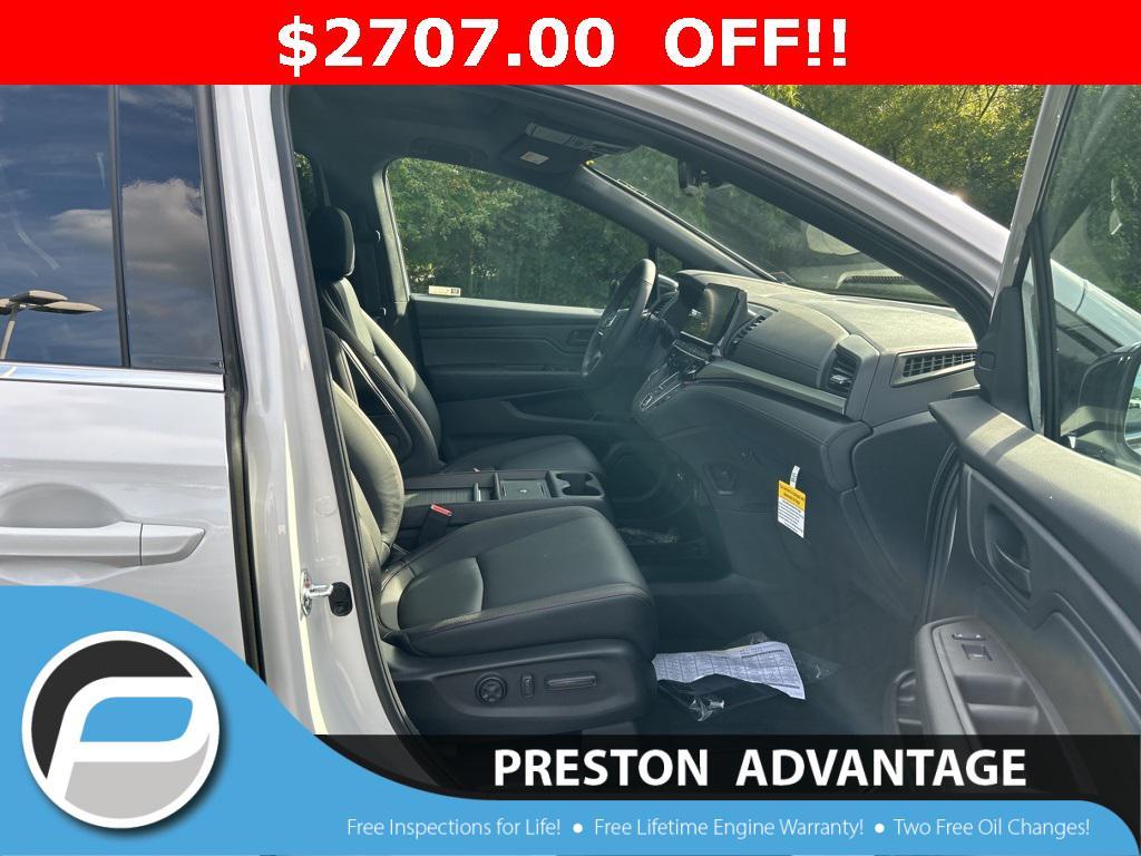 new 2025 Honda Odyssey car, priced at $42,568