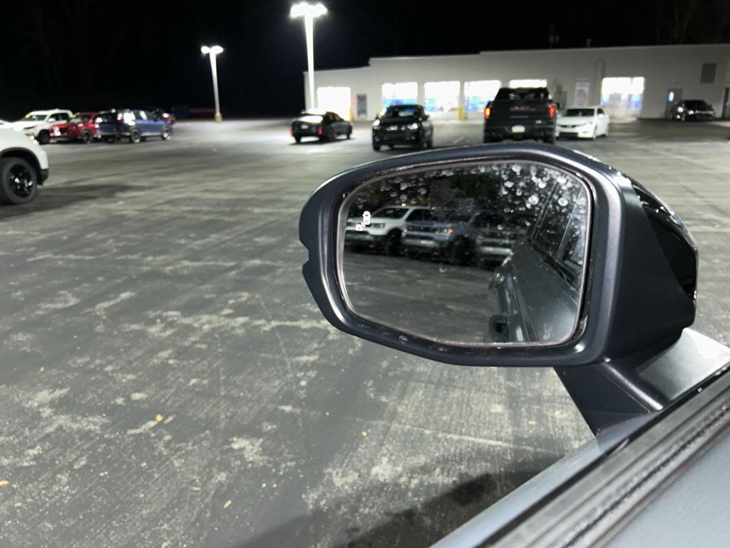 new 2026 Honda CR-V Hybrid car