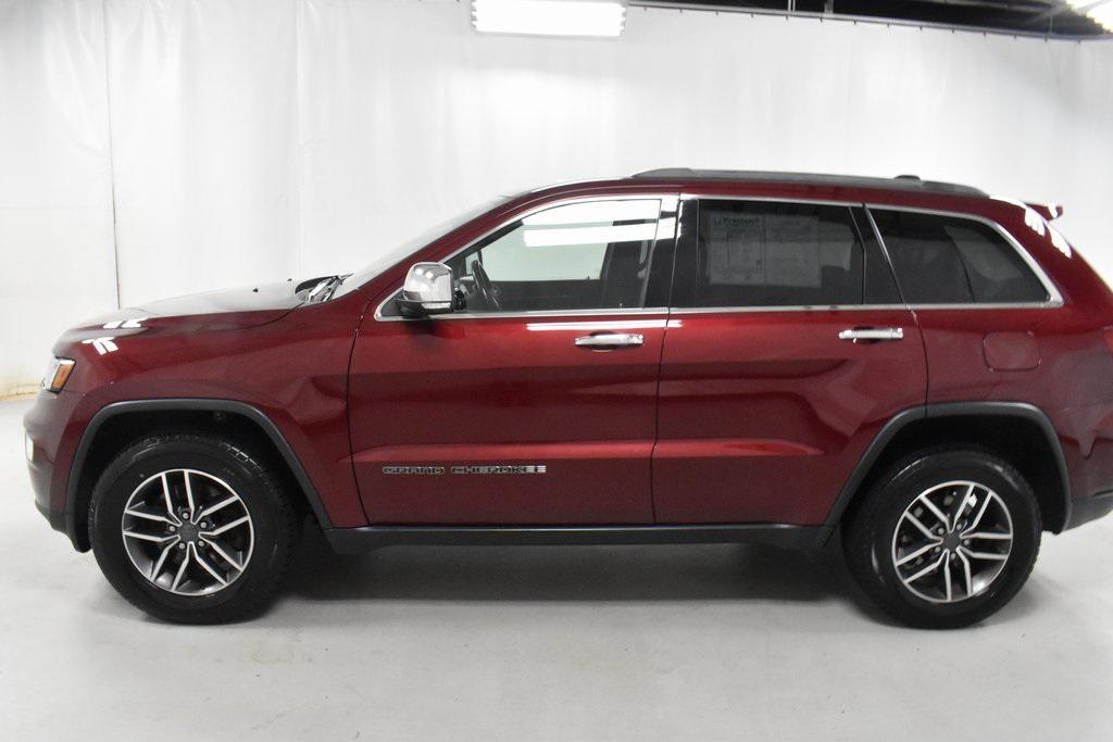 used 2021 Jeep Grand Cherokee car, priced at $21,139