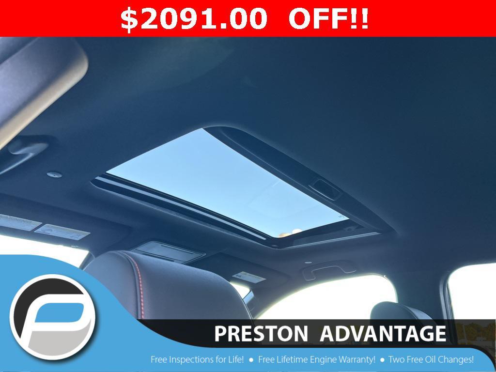 new 2026 Honda CR-V Hybrid car, priced at $39,584