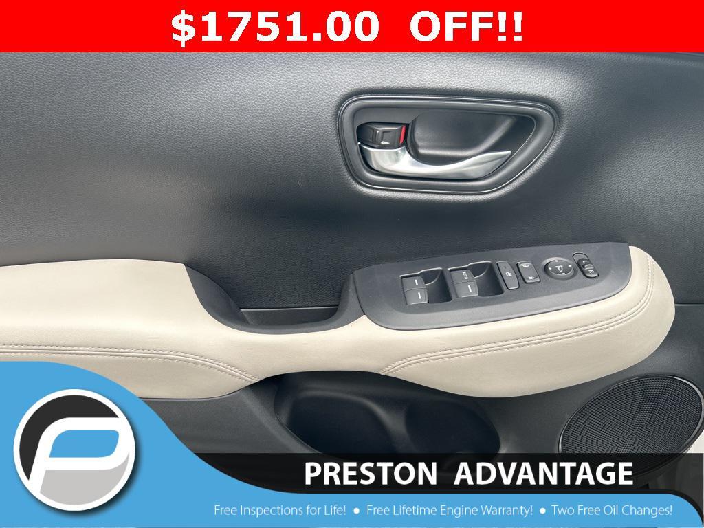 used 2025 Honda HR-V car, priced at $26,999