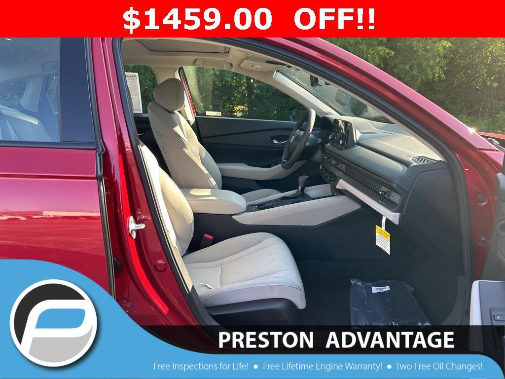 new 2025 Honda Accord car, priced at $30,706